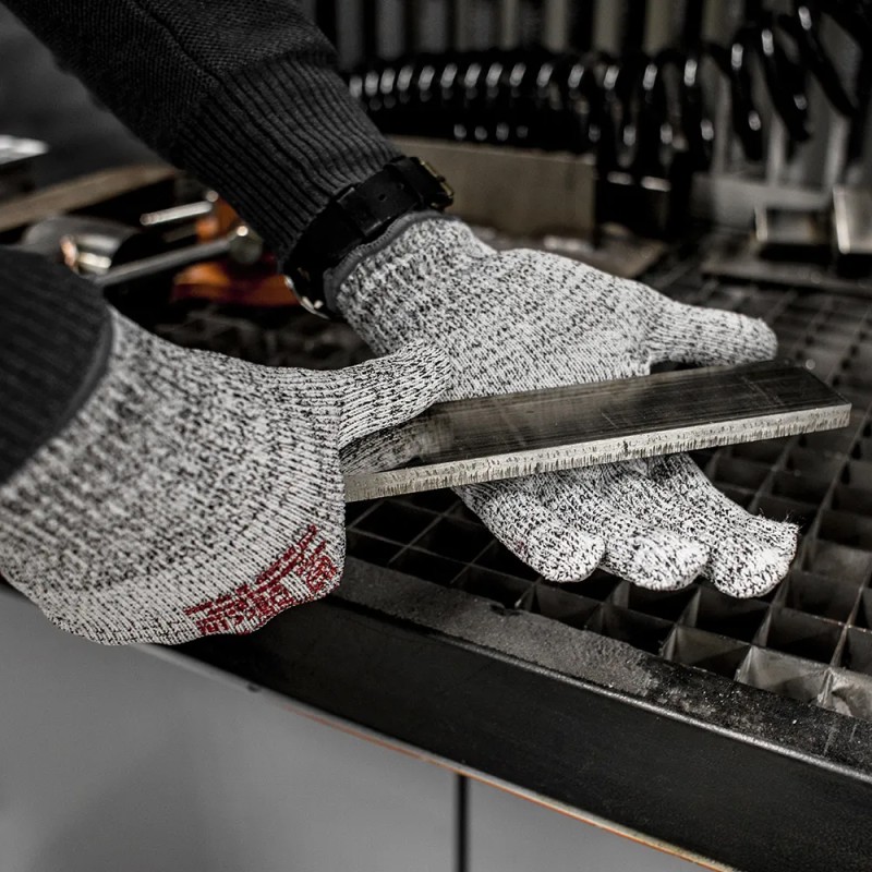 Трикотажные перчатки для защиты от порезов (5 класс)