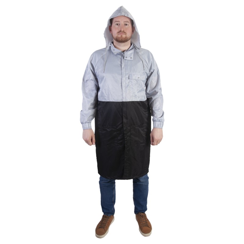 Защитный халат с антистатическими свойствами