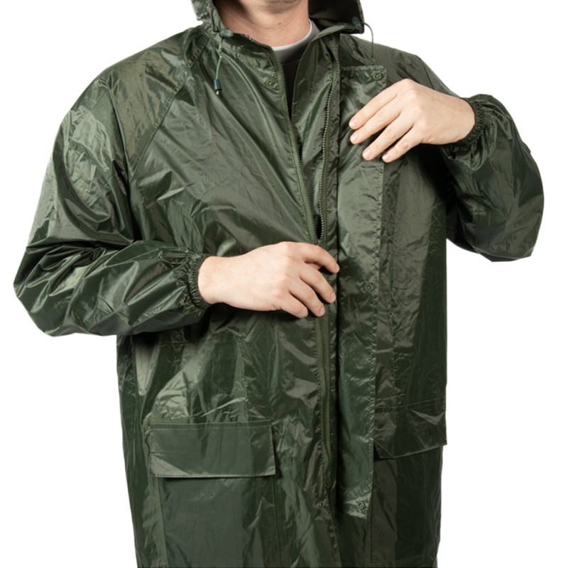 Плащ-дождевик с водоотталкивающей пропиткой