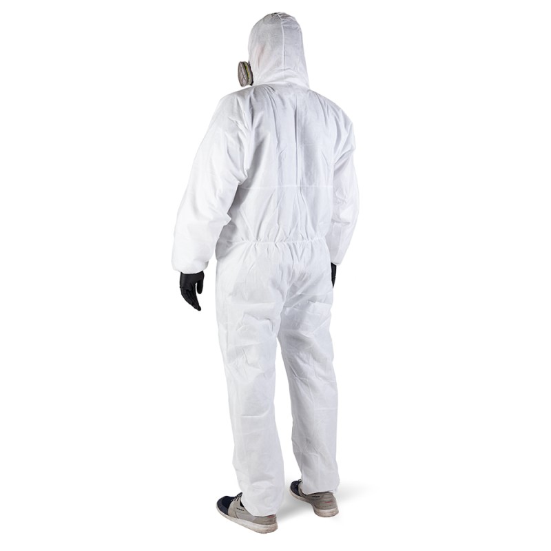 Защитный комбинезон из нетканого материала