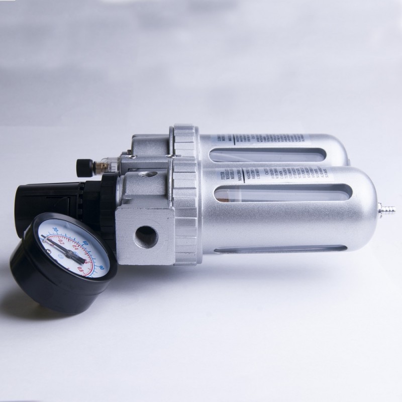 Редуктор-регулятор с манометром и лубрикатором ICAR