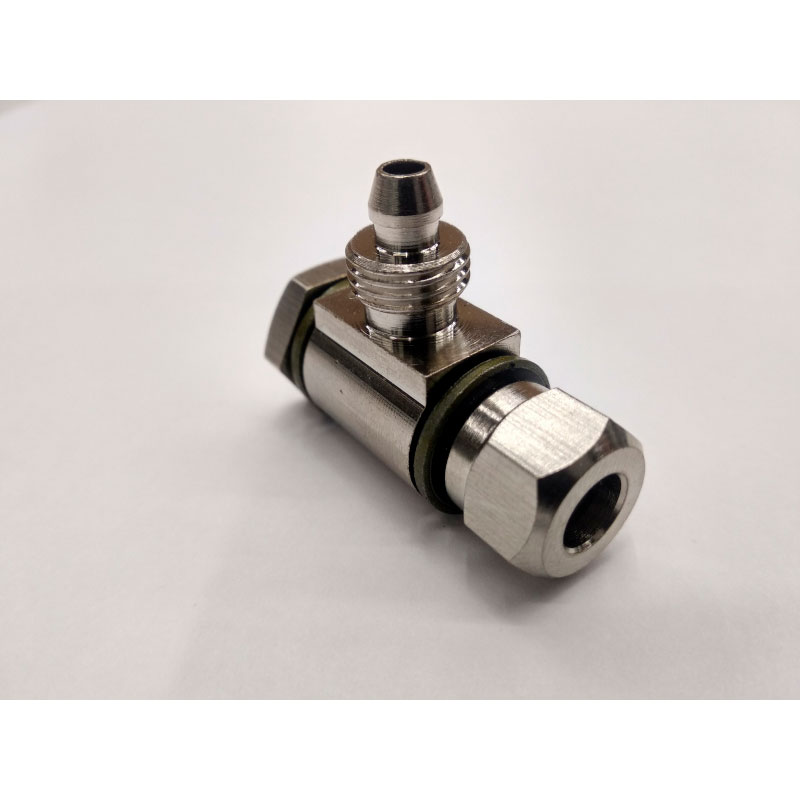 Фитинг цилиндра зажима цанговый угловой 1/8" 6мм V521, V524, V526, V526U, V624, V626, V626IT, V730 Фитинг цилиндра зажима цанговый угловой 1/8" 6мм V521, V524, V526, V526U, V624, V626, V626IT, V730