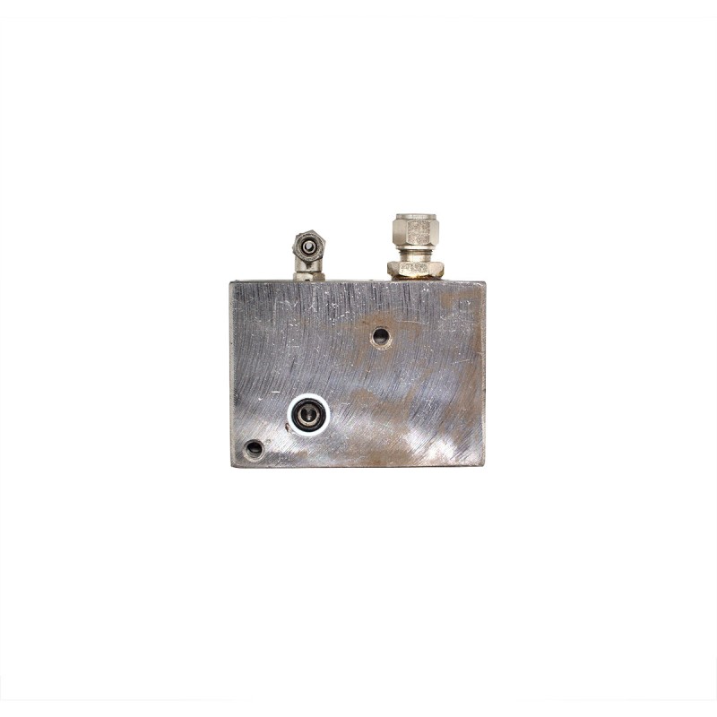 Клапан слива масла в сборе (Oil Drain Valve Assy) S40-2QL Клапан слива масла в сборе (Oil Drain Valve Assy) S40-2QL