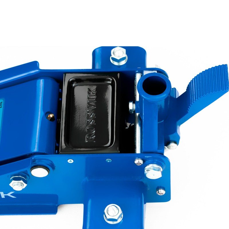 Домкрат подкатной ROSSVIK V3 LOW PROFILE с педалью, г/п 3,0т, 75-505мм Домкрат подкатной ROSSVIK V3 LOW PROFILE с педалью, г/п 3,0т, 75-505мм