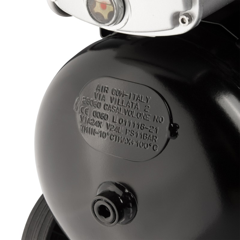 WDK-90225 Масляный поршневой компрессор с прямым приводом:225 л/мин, 8 бар; 220В/1,5 кВт, 24 л, WiederKraft WDK-90225 Масляный поршневой компрессор с прямым приводом:225 л/мин, 8 бар; 220В/1,5 кВт, 24 л, WiederKraft