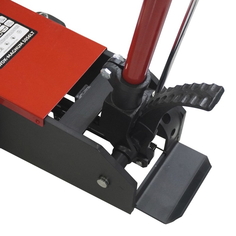 WDK-Magnum 5056LT Домкрат подкатной, г/п 5 т, 150-685 мм, WiederKraft WDK-Magnum 5056LT Домкрат подкатной, г/п 5 т, 150-685 мм, WiederKraft