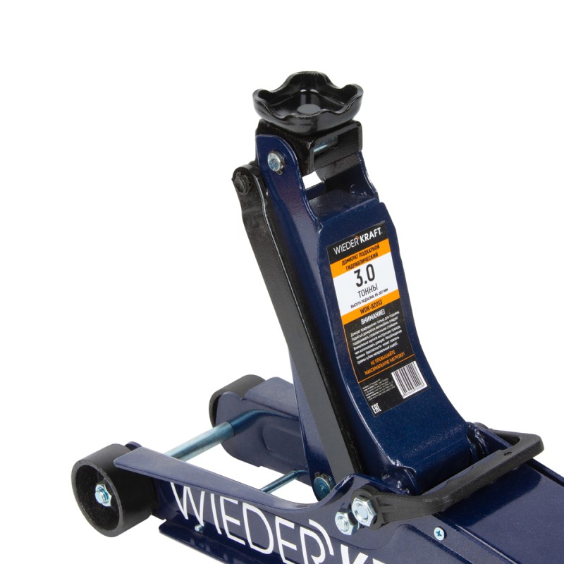 WDK-82013 Домкрат подкатной гидравлический, г/п 3 т, WiederKraft