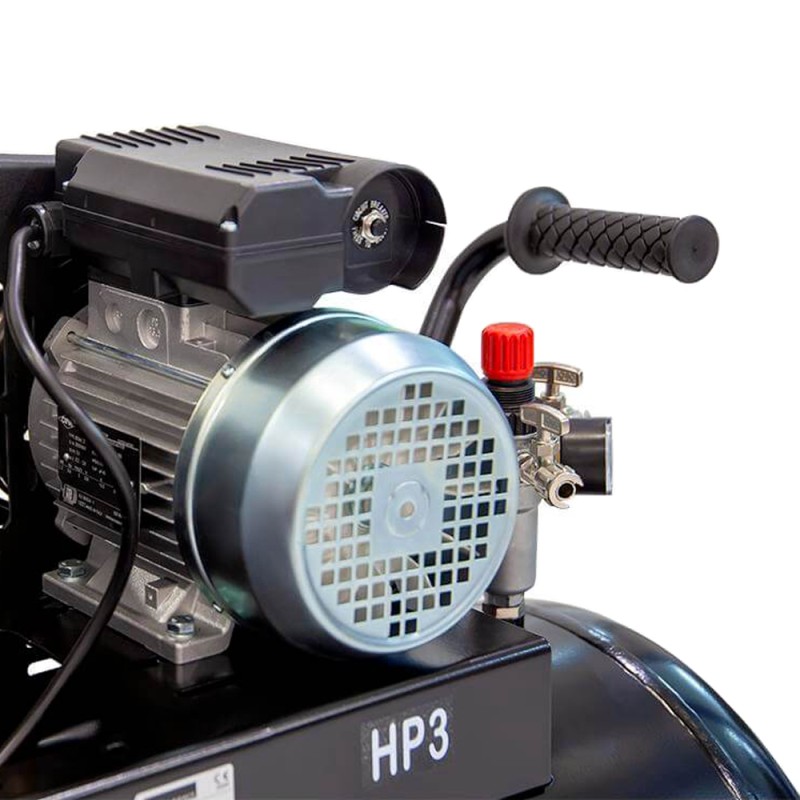 WDK-91032 Масляный поршневой компрессор с ременным приводом:320 л/мин, 9 бар; 220 В, ресивер 100 л, WiederKraft WDK-91032 Масляный поршневой компрессор с ременным приводом:320 л/мин, 9 бар; 220 В, ресивер 100 л, WiederKraft