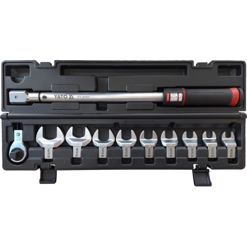 Динамометрический ключ 1/2 дюйма 40-210Nm 500мм  с принадлежностями 12 шт.  YATO YT-0767