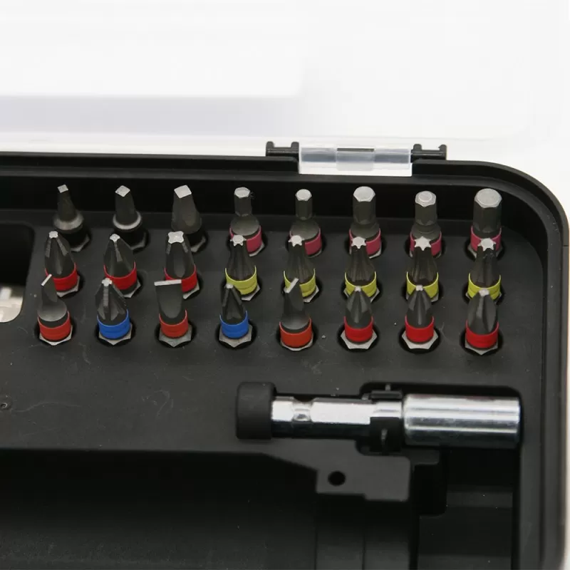 Отвертка аккумуляторная CT22033 IMC, CROWN Отвертка аккумуляторная CT22033 IMC, CROWN